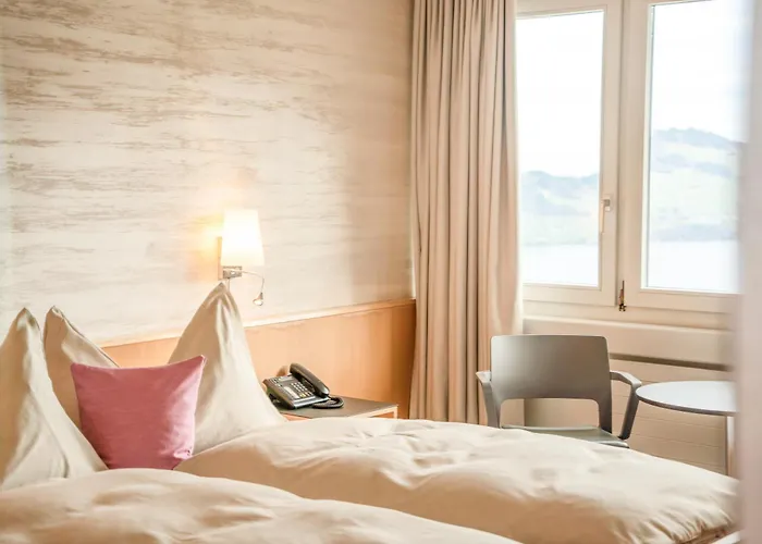 Seeblick Hoehenhotel